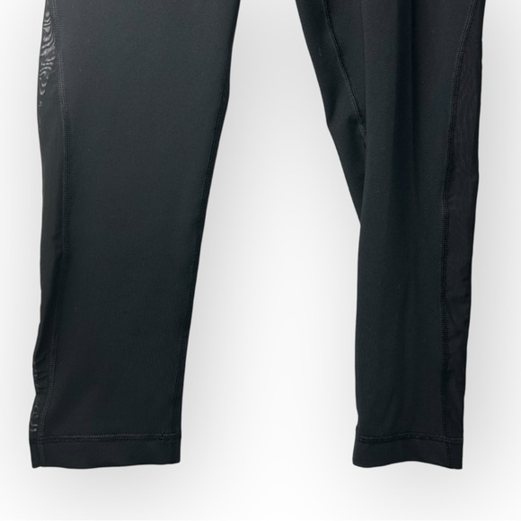 90 Degree by Reflex Black 3/4 Leggings S - Picture 3 of 5
